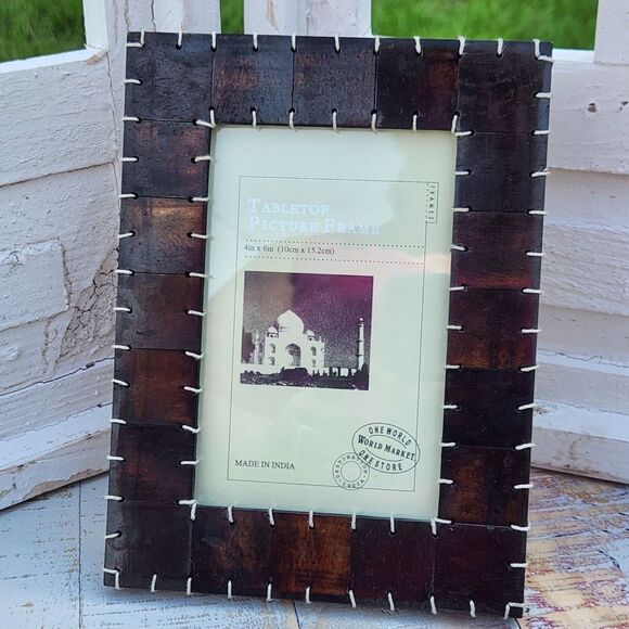 World Market 4x6 Photo Pic Frame Bohemian Brown Lacquered Wood Grain Squares - Picture 1 of 11